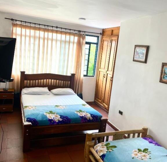 اتاق استاندارد سه نفره, Finca Hotel Los Cocos