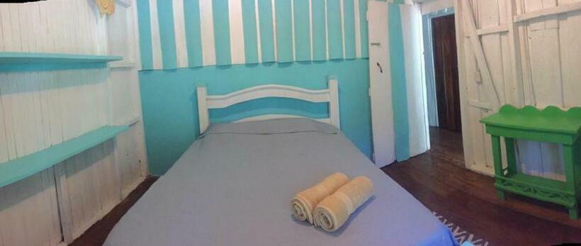 اتاق استاندارد با سرویس بهداشتی مشترک, Madre Selva Hostel