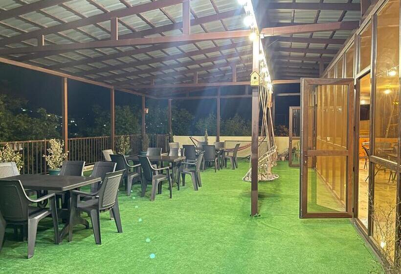 اتاق خانوادگی, Guest House Royal Comfort With Terrace