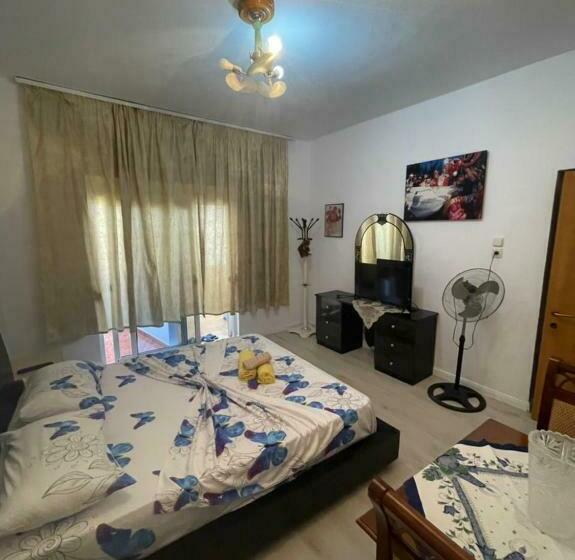 اتاق استاندارد, Neo Apartments
