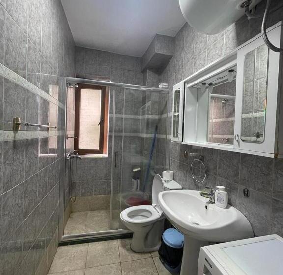 آپارتمان 1 خوابه با بالکن, Neo Apartments