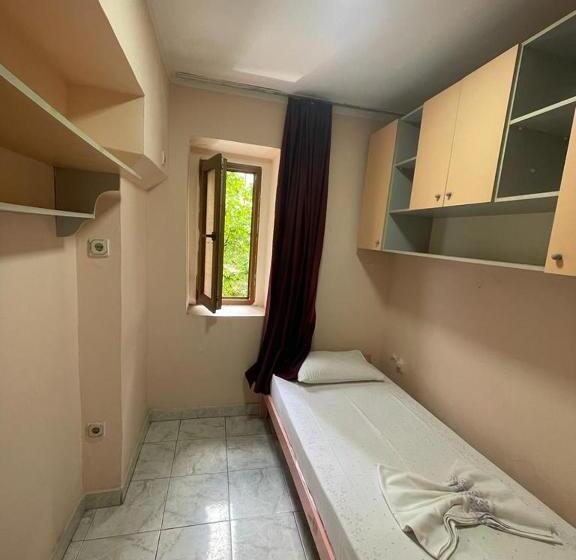 آپارتمان 1 خوابه با بالکن, Neo Apartments