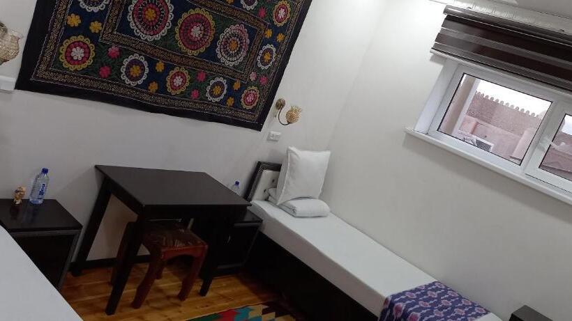 اتاق استاندارد, Khiva Tosh Darvoza & Trip Service