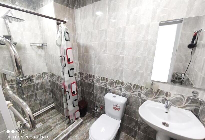 اتاق لوکس, Khiva Tosh Darvoza & Trip Service