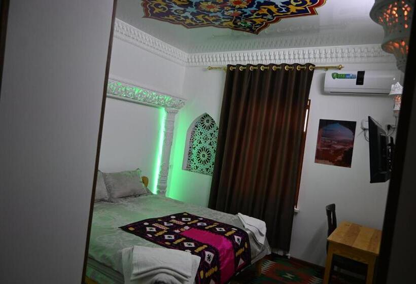 اتاق لوکس, Khiva Tosh Darvoza & Trip Service