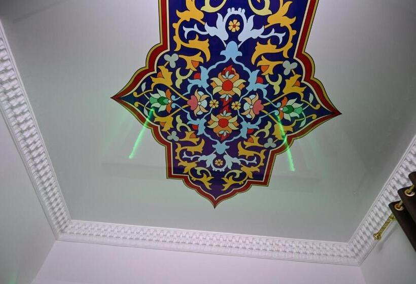 اتاق لوکس, Khiva Tosh Darvoza & Trip Service