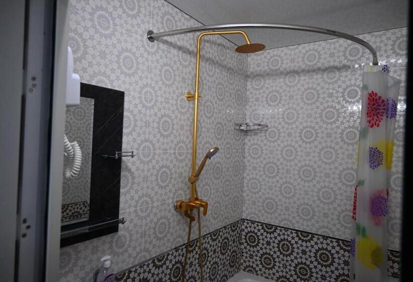 اتاق لوکس, Khiva Tosh Darvoza & Trip Service