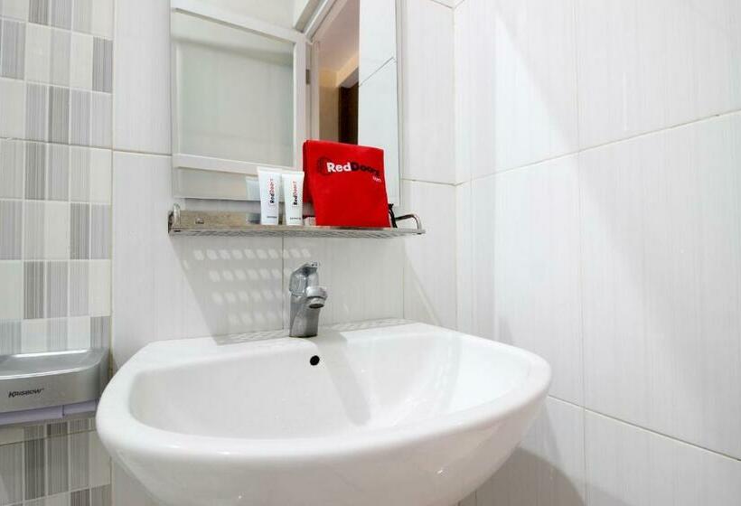 اتاق استاندارد, Reddoorz Plus Near Upn Jogjakarta 2