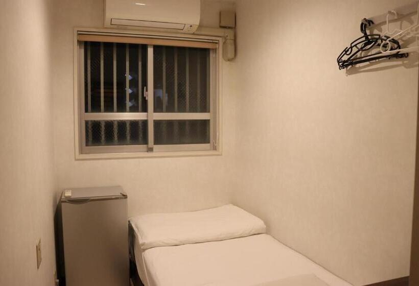 اتاق استاندارد یک نفره, Guest House Grand Naha