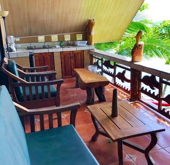 سوییت خانوادگی, Cabinas Jimenez