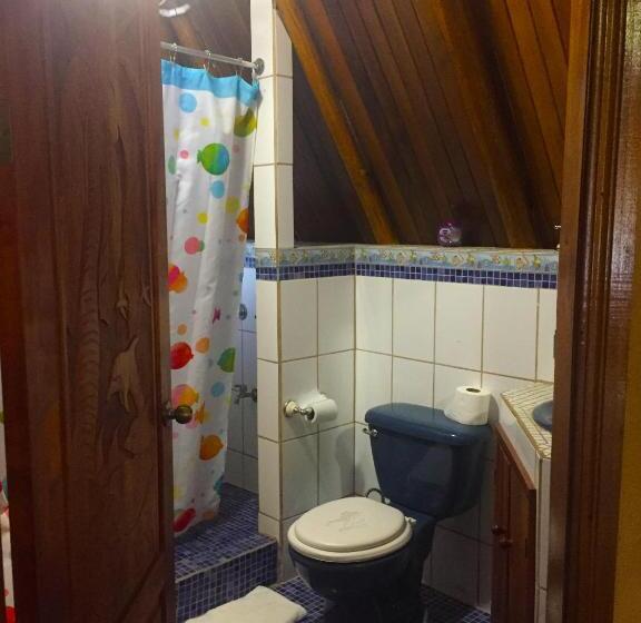 سوییت خانوادگی, Cabinas Jimenez