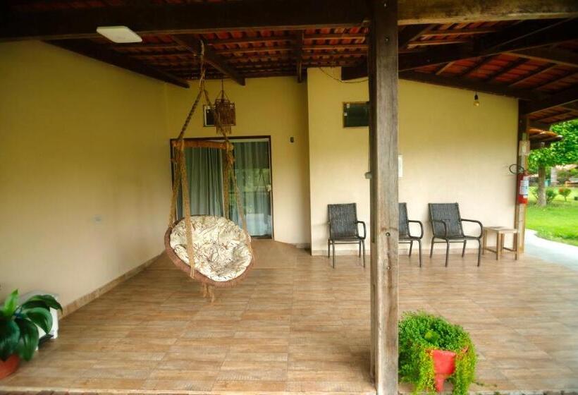 اتاق راحتی سه تخته, Rancho Das Estrelas