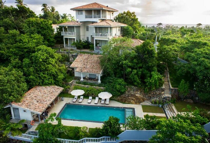 اتاق لوکس با چشم‌انداز استخر, The Horizon Hill Top Villa