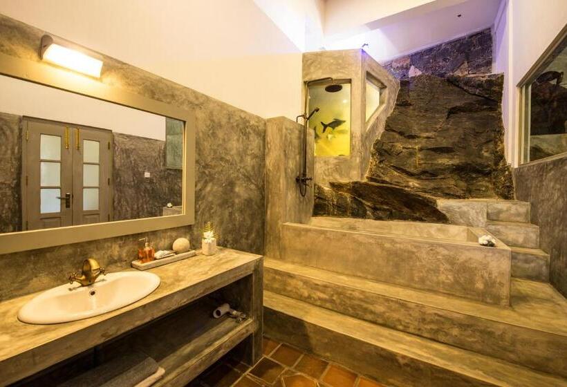 اتاق لوکس با چشم‌انداز استخر, The Horizon Hill Top Villa
