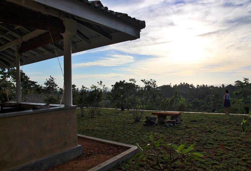 اتاق لوکس با چشم‌انداز دریا, The Horizon Hill Top Villa