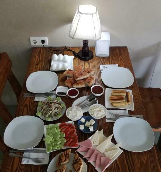 اتاق استاندارد سه تخته با بالکن, Villa Ureki