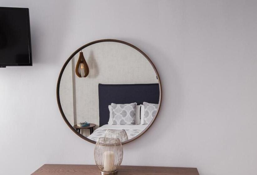 استودیوی استاندارد, Kassandra Studios