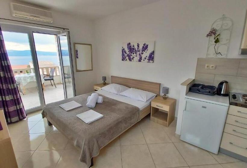 استودیوی استاندارد, Apartments Nemira