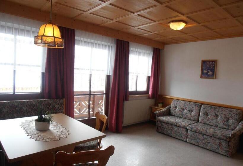 آپارتمان 1 خوابه, Haus Dorfplatz
