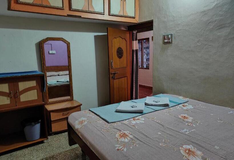 اتاق اکونومی, Rocky Guesthouse