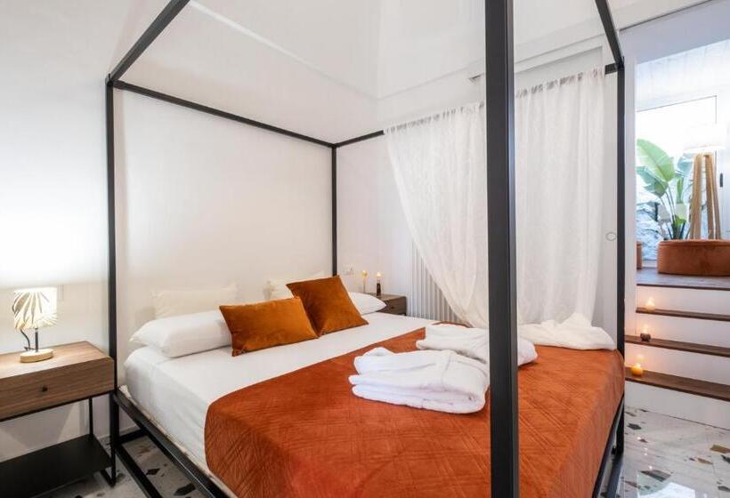 اتاق استاندارد با تخت بزرگ, La Bella Ostuni Suites