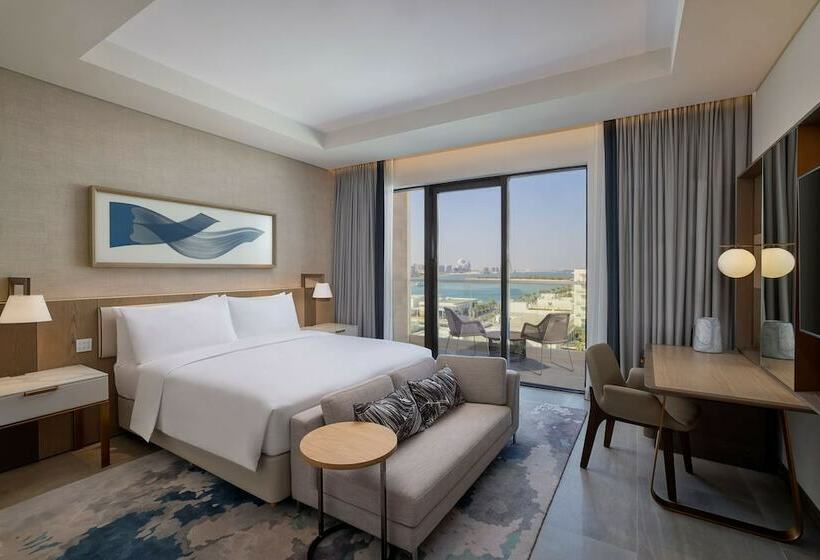 اتاق اجرایی با مشاهده, Hilton Abu Dhabi Yas Island