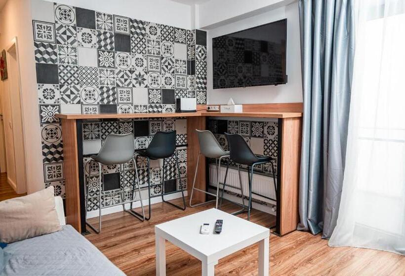آپارتمان 2 خوابه, Puzzle Apartaments&studios