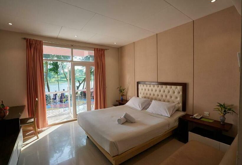 اتاق لوکس, Foy S Lake Resort