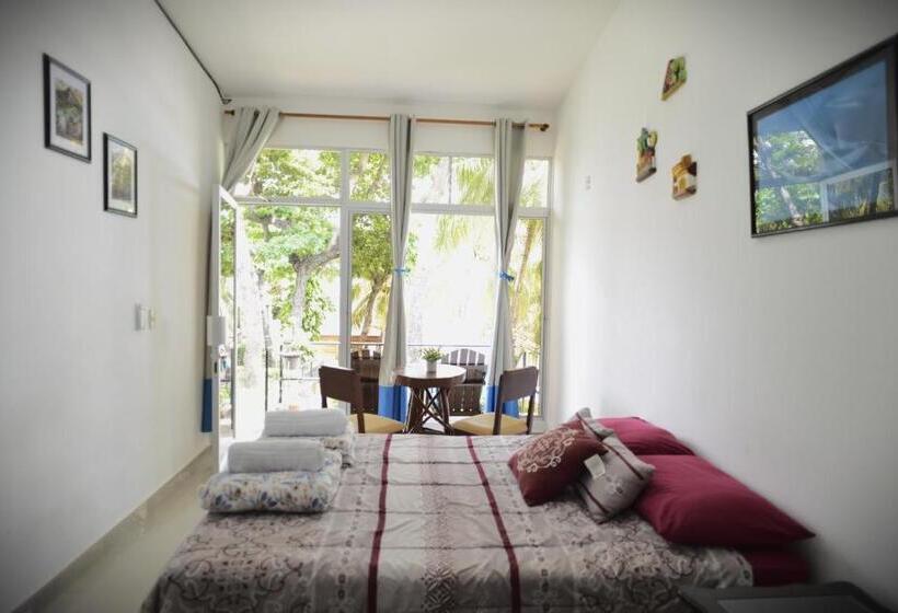 اتاق خانوادگی, Rocasol Casa D´mar