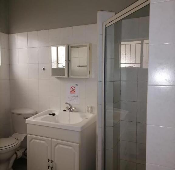 اتاق استاندارد, Ndzuti Guest House