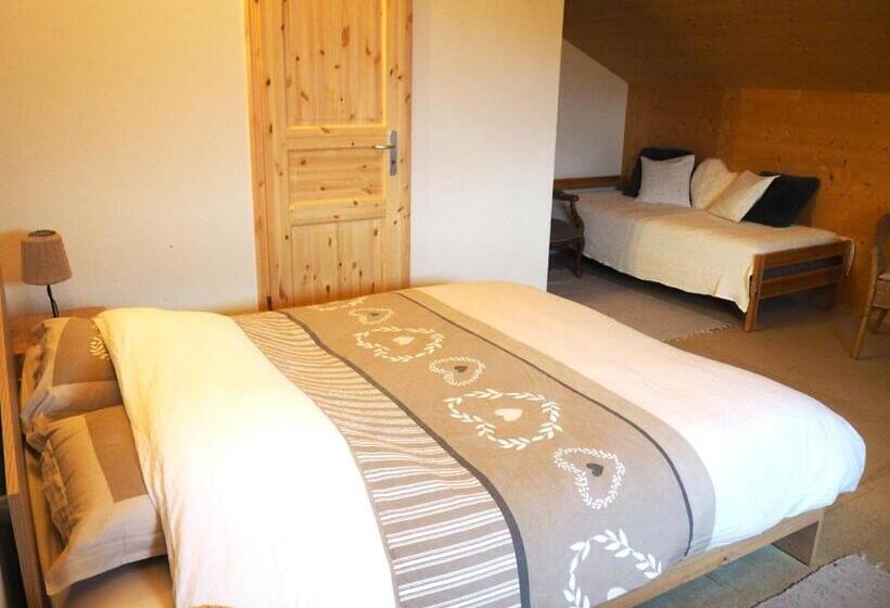 اتاق استاندارد سه نفره, Chalet Chanso