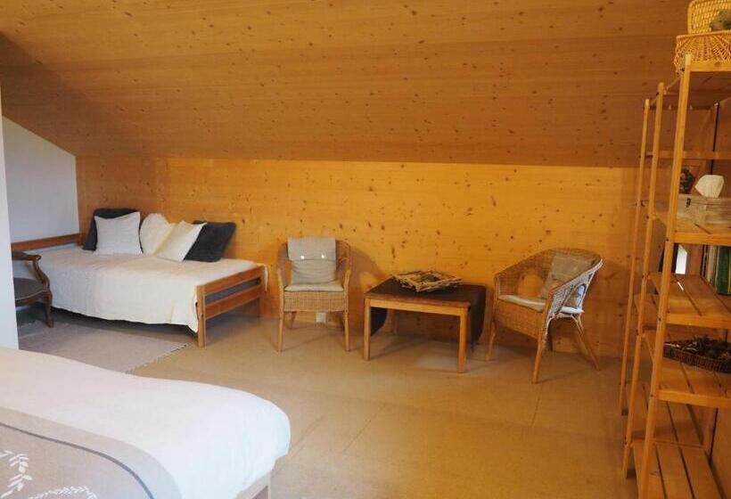 اتاق استاندارد سه نفره, Chalet Chanso