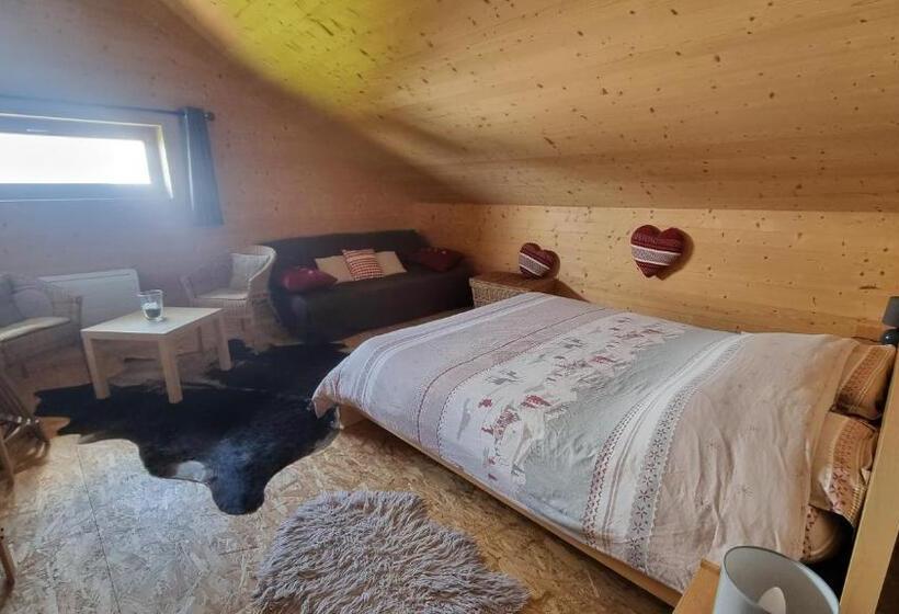 اتاق استاندارد با چشم‌انداز کوهستان, Chalet Chanso