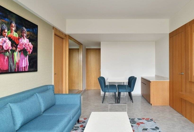 سوئیت پرزیدنت, Courtyard By Marriott Nashik