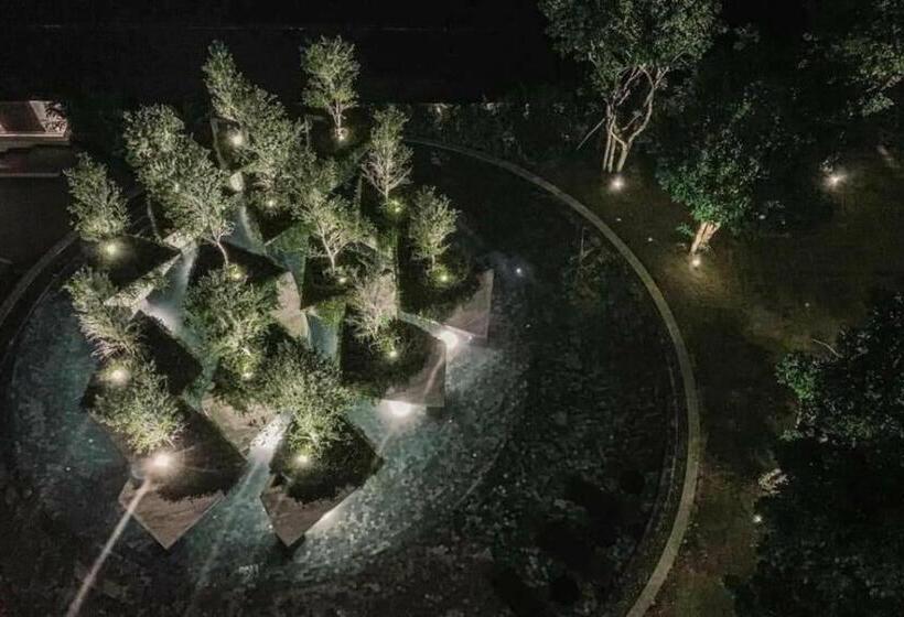 اتاق سوپریور با تخت بزرگ, Livist Resort Phetchabun