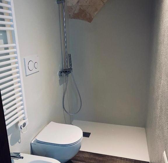 اتاق استاندارد با وان آب گرم, Classe 51   B&b Con Jacuzzi