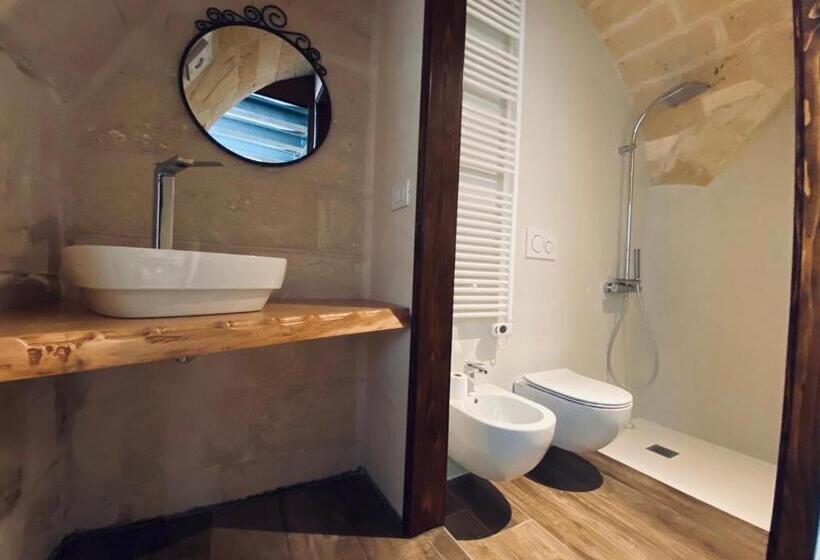 اتاق استاندارد با وان آب گرم, Classe 51   B&b Con Jacuzzi