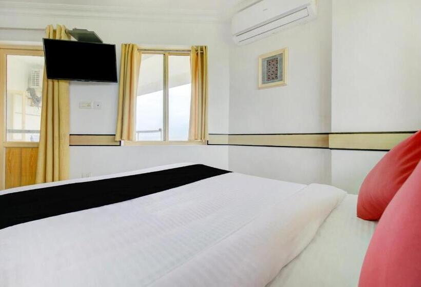 اتاق کلاسیک سه تخته, Collection O 75308 Floatel International Beach Resort