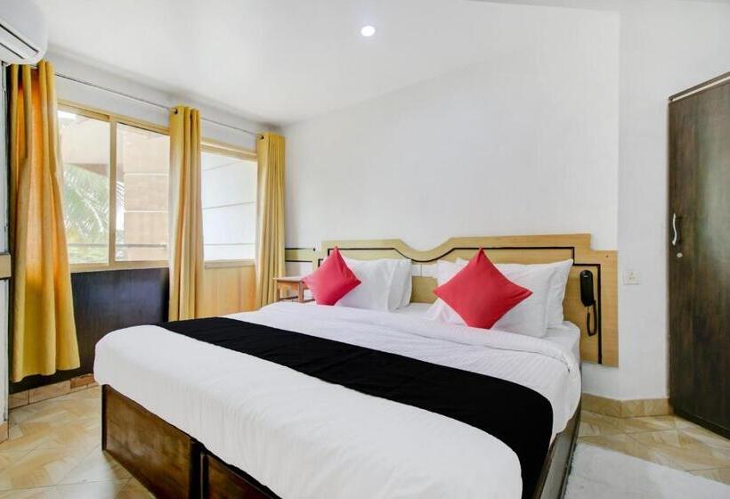 اتاق کلاسیک سه تخته, Collection O 75308 Floatel International Beach Resort