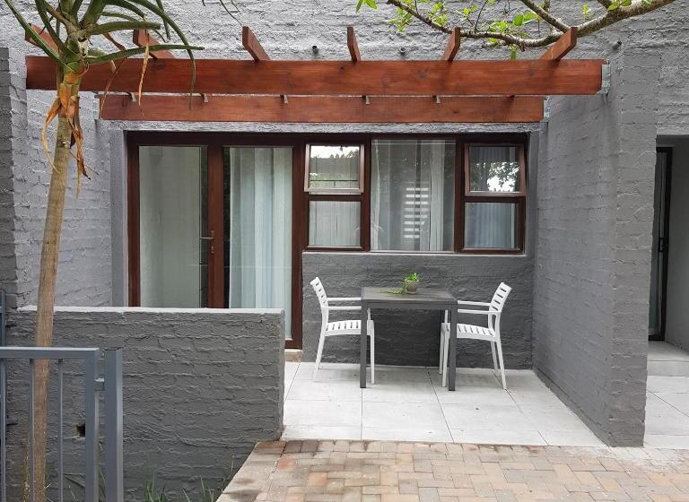 豪华园景房, Forget Me Not Selfcatering Apartments