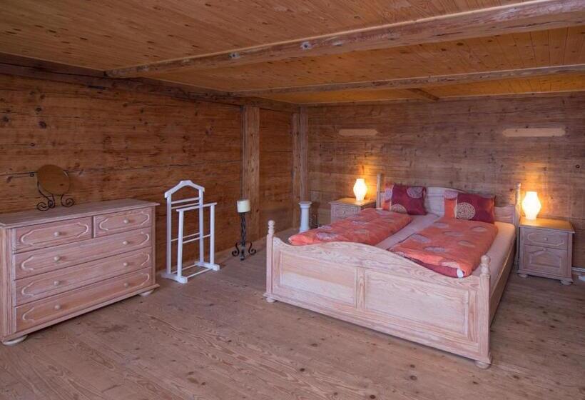 バス共有のスタンダードルーム, Bed And Breakfast Huobschür