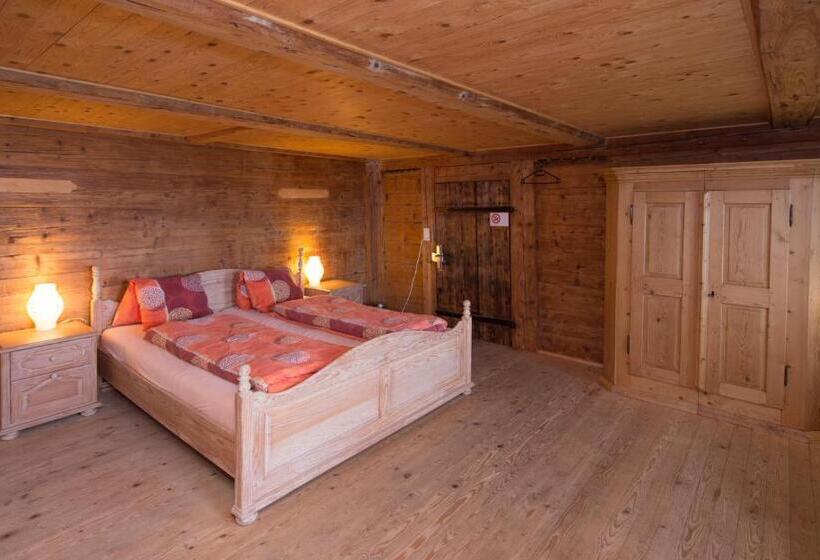バス共有のスタンダードルーム, Bed And Breakfast Huobschür