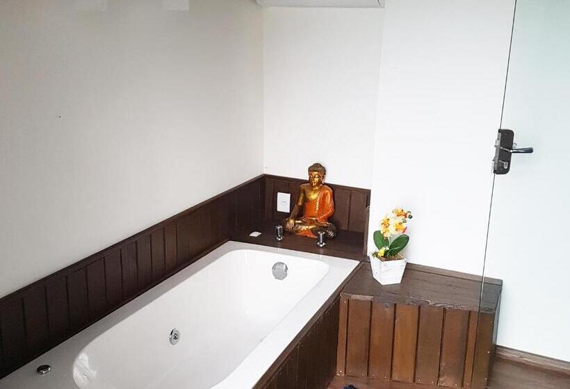 豪华套房, Albergue Explorer   Hostel