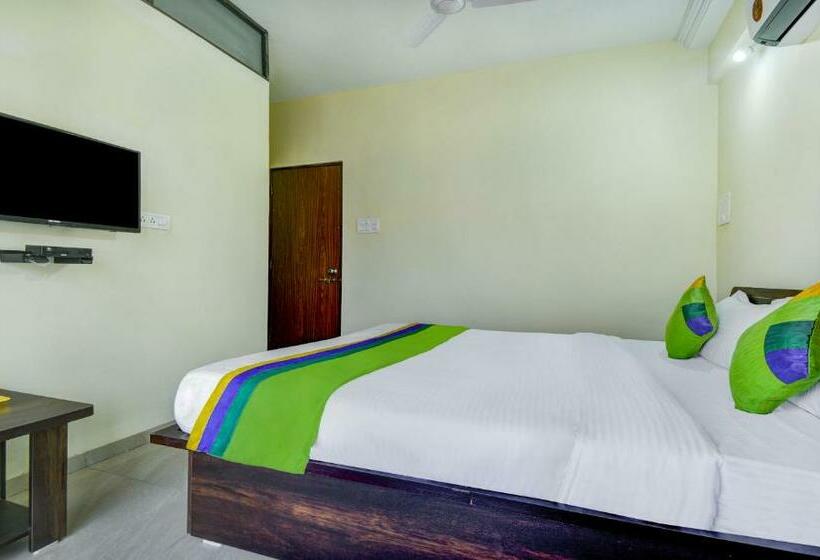 스탠다드 룸, Treebo Yash Inn Kharadi
