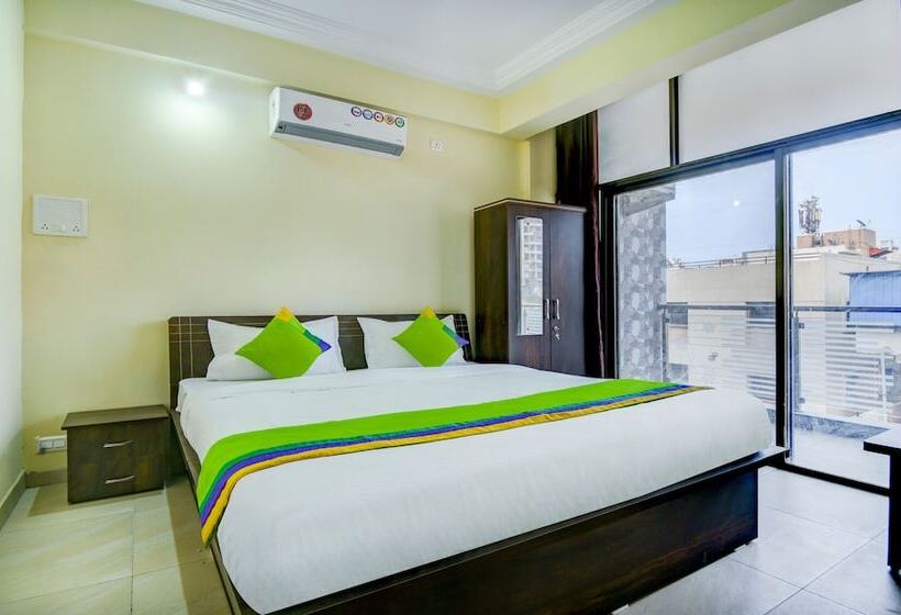스탠다드 룸, Treebo Yash Inn Kharadi