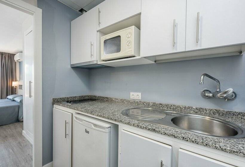 استودیوی استاندارد, Veramar Apart