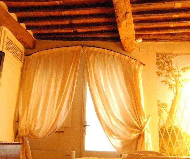اتاق استاندارد یک نفره, Albergo San Martino & Depandance