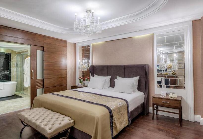 سوئیت رویال, Dobedan Exclusive Hotel & Spa