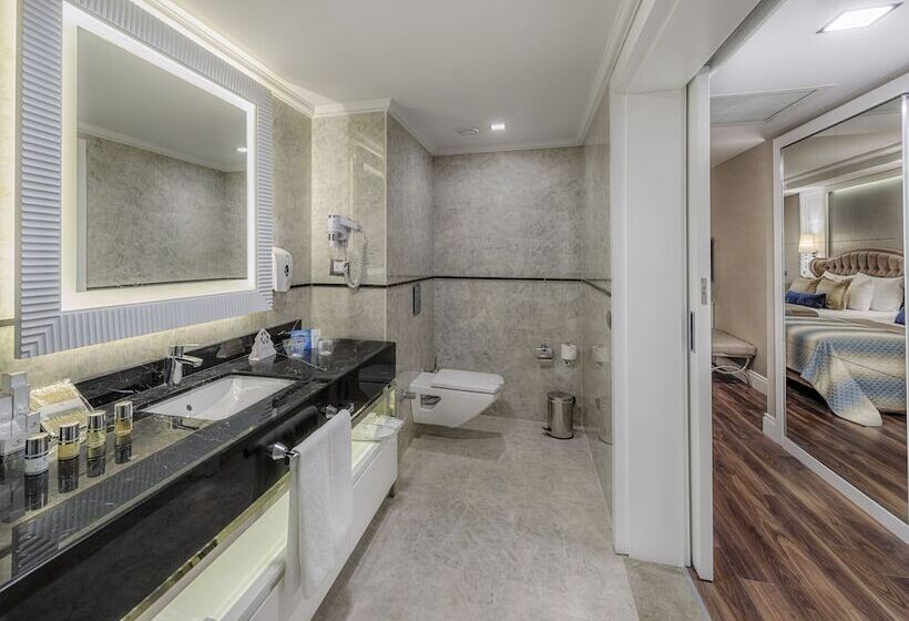 اتاق لوکس چهار تخته, Dobedan Exclusive Hotel & Spa