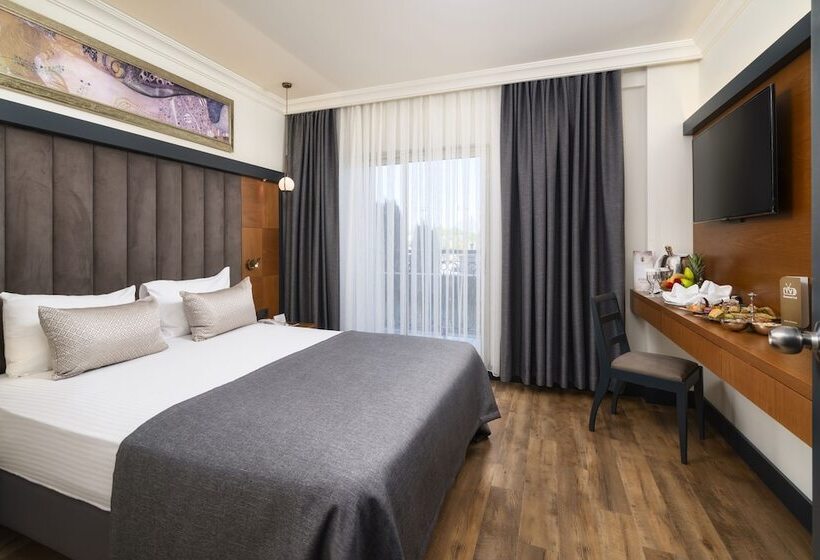 اتاق خانوادگی, Dobedan Exclusive Hotel & Spa